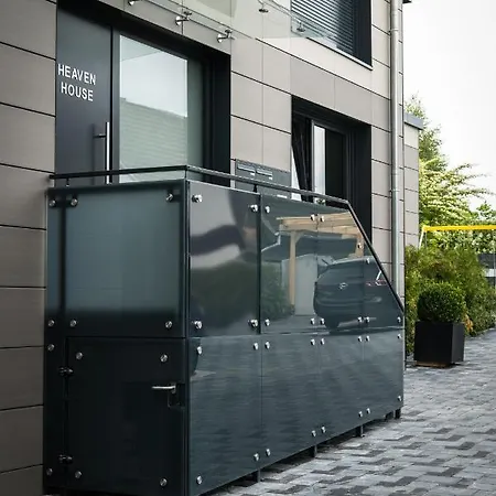 Heaven House Stern Apartment