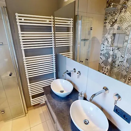 Heaven House Stern Apartment